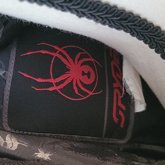 Spyder snowboarding jacket - Picture 3 of 4